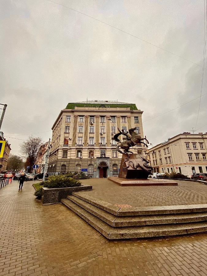 3 Rooms Apartments In The City Centr Lviv Exterior photo